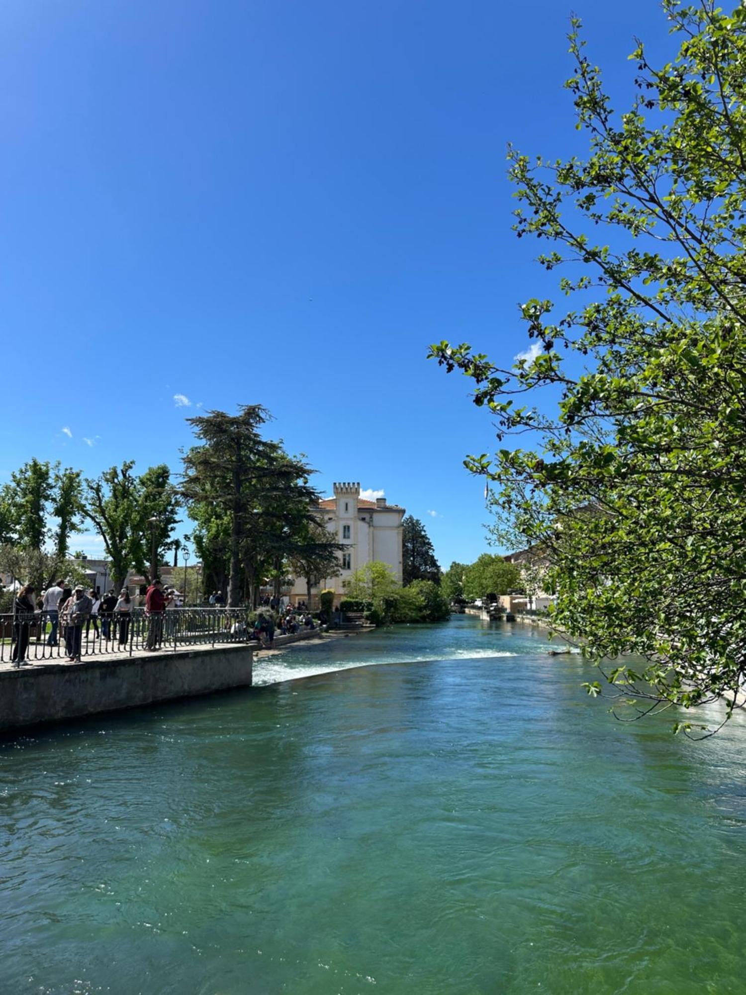 L Atelier De La Sorgue Διαμέρισμα LʼIsle-sur-la-Sorgue Εξωτερικό φωτογραφία